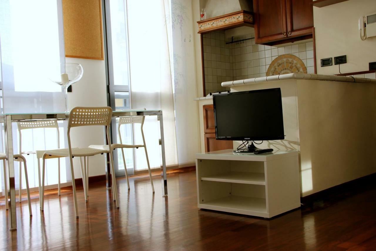 شقة Studio Downtown Fantastic Area ميلان المظهر الخارجي الصورة